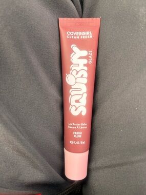 COVERGIRL Squish Glaze Lip Butter in Fresh Plum